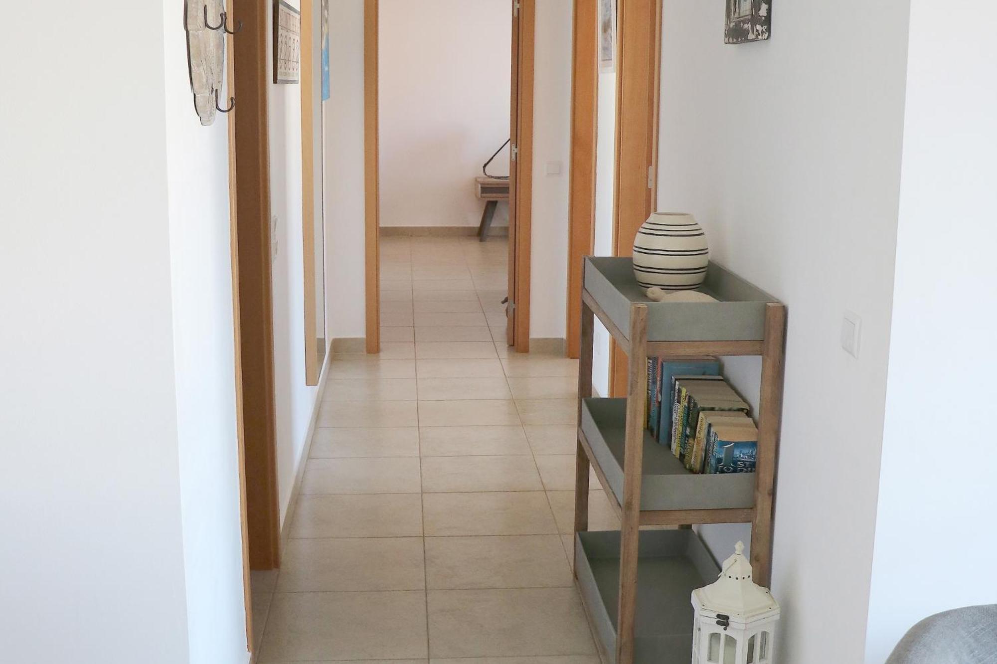 3 Bedroom Apartment With Indoor Pool Central Lagos Eksteriør billede